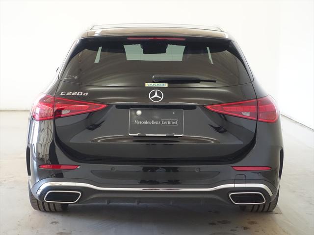 ヤナセの中古車は、すべて第三者検査専門機関（ＡＩＳ）によって、内外装から機関にいたるまで公正かつ厳正に検査されます。検査後、経験豊富なスタッフが、記録簿の確認、ＣＰＵ診断テストなどを実施いたします。