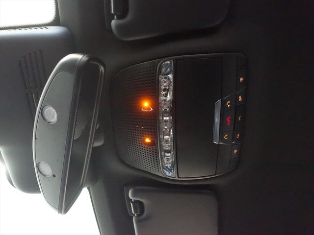 Ｃクラス Ｃ１８０　ローレウスエディション　レーダーセーフティパッケージ　Ｂｌｕｅｔｏｏｔｈ接続　ＣＤ　ＤＶＤ再生　ＥＴＣ　ＬＥＤヘッドライト　ＴＶ　アイドリングストップ　クルーズコントロール　コネクテッド機能　シートヒーター　トランクスルー（21枚目）