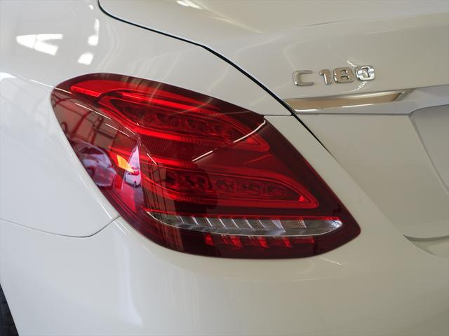 Ｃクラス Ｃ１８０　ローレウスエディション　レーダーセーフティパッケージ　Ｂｌｕｅｔｏｏｔｈ接続　ＣＤ　ＤＶＤ再生　ＥＴＣ　ＬＥＤヘッドライト　ＴＶ　アイドリングストップ　クルーズコントロール　コネクテッド機能　シートヒーター　トランクスルー（29枚目）