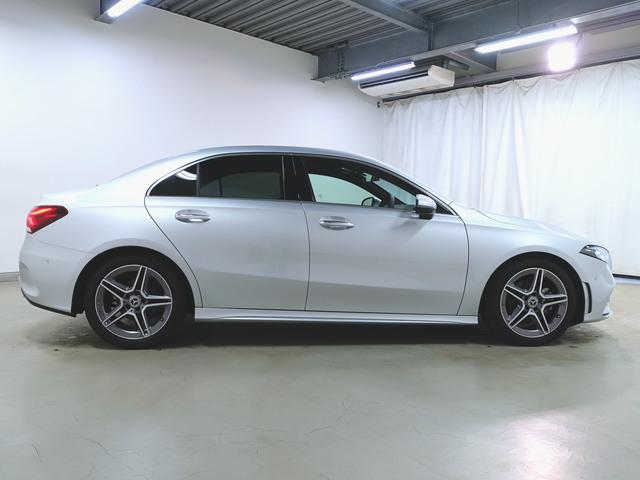 Aクラスセダン A180 セダン AMGライン ベーシックパッケージ Bluetooth接続 ETC LEDヘッドライト アイドリングストップ クルーズコントロール コネクテッド機能 シートヒーター トランクスルー ナビ バックモニター(8枚目)