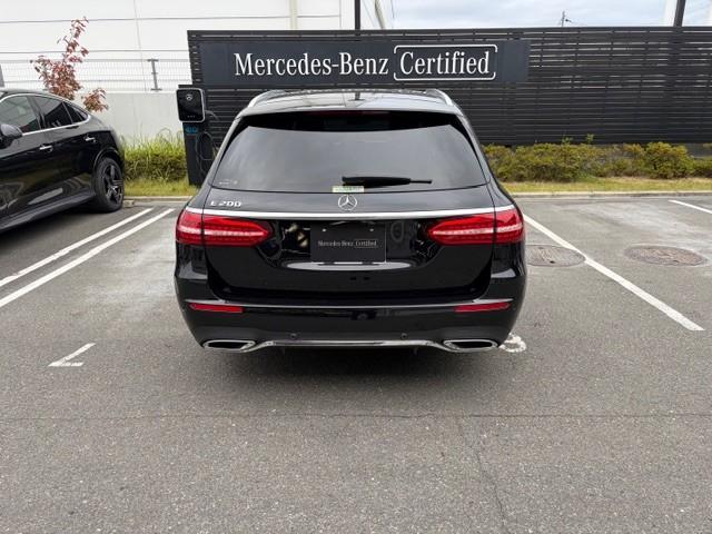 Eクラスステーションワゴン E200 ステーションワゴン スポーツ AMGラインインテリアパッケージ エクスクルーシブパッケージ AMGライン Bluetooth接続 ETC LEDヘッドライト TV アイドリングストップ クルーズコントロール コネクテッド機能(5枚目)