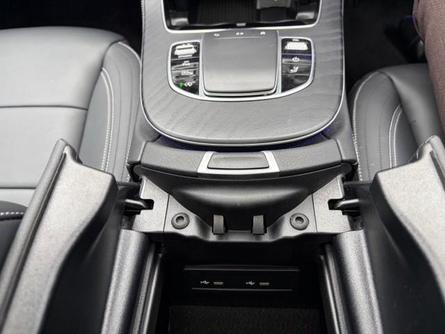 Eクラスステーションワゴン E200 ステーションワゴン スポーツ AMGラインインテリアパッケージ エクスクルーシブパッケージ AMGライン Bluetooth接続 ETC LEDヘッドライト TV アイドリングストップ クルーズコントロール コネクテッド機能(11枚目)