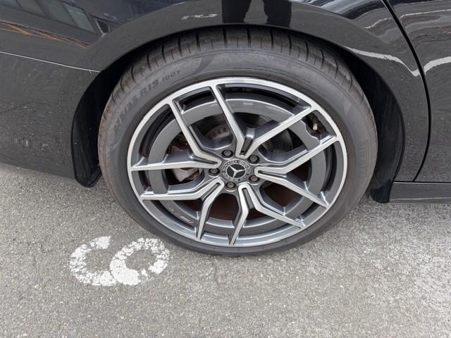 Eクラスステーションワゴン E200 ステーションワゴン スポーツ AMGラインインテリアパッケージ エクスクルーシブパッケージ AMGライン Bluetooth接続 ETC LEDヘッドライト TV アイドリングストップ クルーズコントロール コネクテッド機能(17枚目)