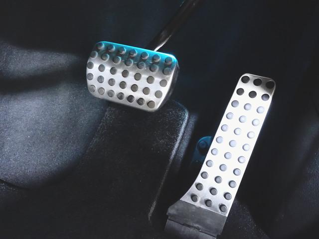 GLE GLE53 4マチックプラス クーペ AMGインテリアカーボンパッケージ Bluetooth接続 ETC LEDヘッドライト TV アイドリングストップ クルーズコントロール コネクテッド機能 サイドカメラ サンルーフ・ガラスルーフ(9枚目)