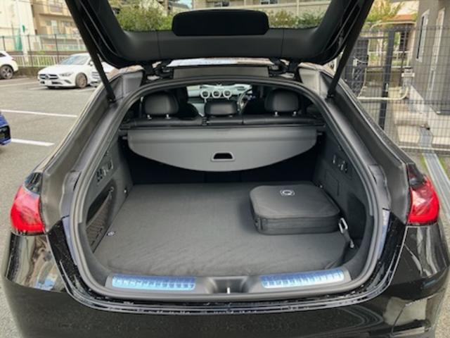 GLC GLC350 e 4マチック クーペ スポーツ エディションスター AMGレザーエクスクルーシブパッケージ Bluetooth接続 ETC LEDヘッドライト TV アイドリングストップ クルーズコントロール コネクテッド機能 サイドカメラ(7枚目)