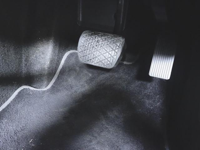 Aクラスセダン A180 スタイル セダン レーダーセーフティーパッケージ ナビゲーションパッケージ Bluetooth接続 ETC LEDヘッドライト TV アイドリングストップ クルーズコントロール コネクテッド機能 シートヒーター(9枚目)