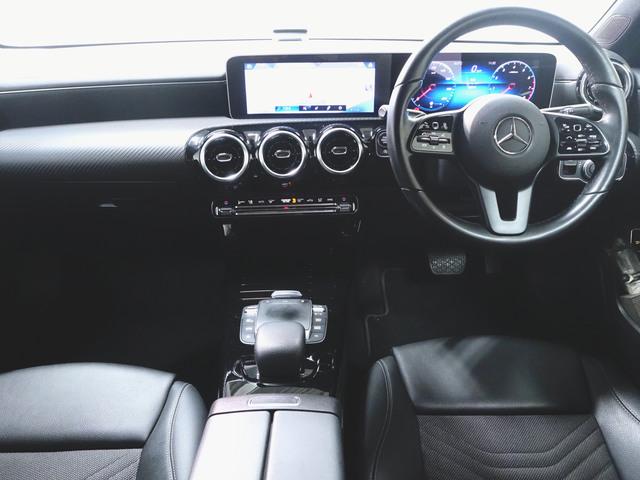 Aクラスセダン A180 スタイル セダン レーダーセーフティーパッケージ ナビゲーションパッケージ Bluetooth接続 ETC LEDヘッドライト TV アイドリングストップ クルーズコントロール コネクテッド機能 シートヒーター(12枚目)