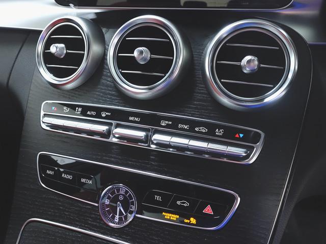 Ｃクラス Ｃ２００　アバンギャルド　ＡＭＧライン　レザーエクスクルーシブパッケージ　レーダーセーフティーパッケージ　Ｂｌｕｅｔｏｏｔｈ接続　ＥＴＣ　ＬＥＤヘッドライト　ＴＶ　アイドリングストップ　クルーズコントロール　コネクテッド機能　シートヒーター（18枚目）