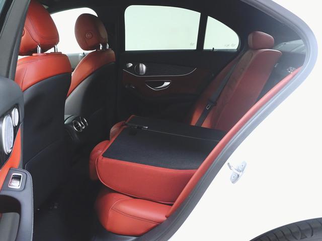 Ｃクラス Ｃ２００　アバンギャルド　ＡＭＧライン　レザーエクスクルーシブパッケージ　レーダーセーフティーパッケージ　Ｂｌｕｅｔｏｏｔｈ接続　ＥＴＣ　ＬＥＤヘッドライト　ＴＶ　アイドリングストップ　クルーズコントロール　コネクテッド機能　シートヒーター（30枚目）