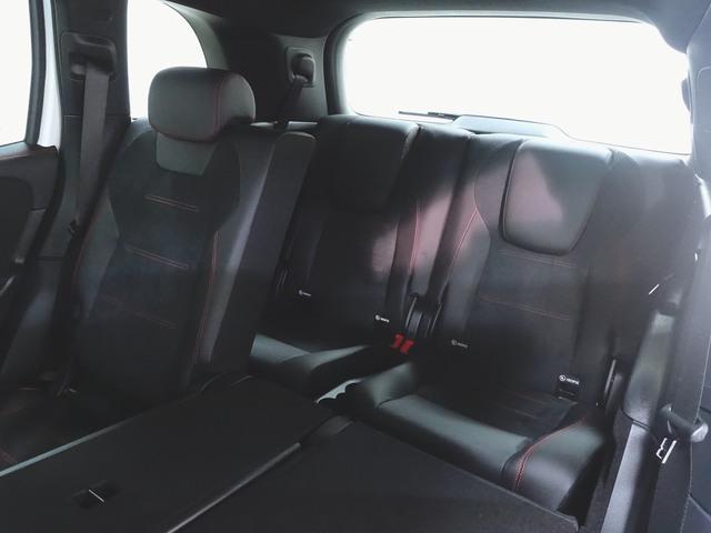 GLB GLB200 d 4マチック AMGラインパッケージ 3列シート Bluetooth接続 ETC LEDヘッドライト TV アイドリングストップ クルーズコントロール コネクテッド機能 サイドカメラ シートヒーター トランクスルー(30枚目)