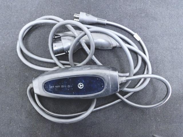 ＥＱＢ ＥＱＢ２５０　ＡＭＧラインパッケージ　３列シート　Ｂｌｕｅｔｏｏｔｈ接続　ＥＴＣ　ＬＥＤヘッドライト　ＴＶ　アイドリングストップ　クルーズコントロール　コネクテッド機能　サイドカメラ　シートヒーター　トランクスルー（27枚目）