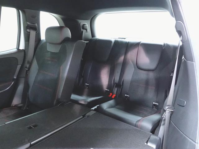 ＥＱＢ ＥＱＢ２５０　ＡＭＧラインパッケージ　３列シート　Ｂｌｕｅｔｏｏｔｈ接続　ＥＴＣ　ＬＥＤヘッドライト　ＴＶ　アイドリングストップ　クルーズコントロール　コネクテッド機能　サイドカメラ　シートヒーター　トランクスルー（32枚目）