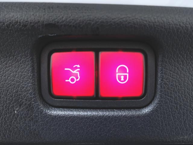 Cクラス C200 4マチック アバンギャルド リアアクスルステアリング AMGライン ベーシックパッケージ Bluetooth接続 ETC LEDヘッドライト TV アイドリングストップ クルーズコントロール コネクテッド機能 サイドカメラ(25枚目)