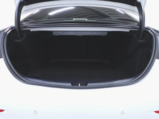 Cクラス C200 アバンギャルド リアアクスルステアリング AMGライン ベーシックパッケージ Bluetooth接続 ETC LEDヘッドライト TV アイドリングストップ クルーズコントロール コネクテッド機能 サイドカメラ シートヒーター トランクスルー(24枚目)