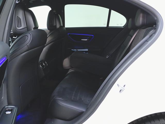 Cクラス C200 アバンギャルド リアアクスルステアリング AMGライン ベーシックパッケージ Bluetooth接続 ETC LEDヘッドライト TV アイドリングストップ クルーズコントロール コネクテッド機能 サイドカメラ シートヒーター トランクスルー(30枚目)