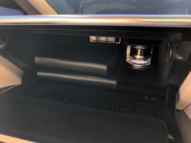 Ｓクラス Ｓ５００　４マチック　ロング　ＡＭＧラインパッケージ　ドライバーズパッケージ　Ｂｌｕｅｔｏｏｔｈ接続　ＥＴＣ　ＬＥＤヘッドライト　ＴＶ　アイドリングストップ　クルーズコントロール　コネクテッド機能　サイドカメラ（22枚目）