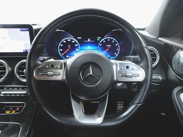 Ｃクラス Ｃ２００　ローレウスエディション　スポーツプラスパッケージ　レザーエクスクルーシブパッケージ　Ｂｌｕｅｔｏｏｔｈ接続　ＥＴＣ　ＬＥＤヘッドライト　ＴＶ　アイドリングストップ　クルーズコントロール　コネクテッド機能　サイドカメラ（13枚目）