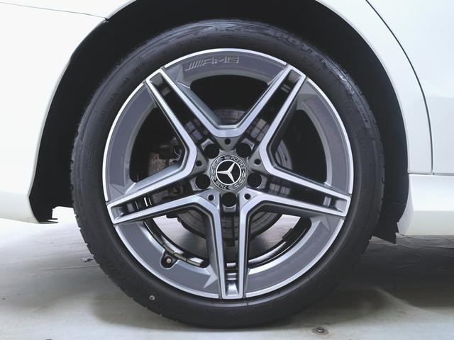 Ｃクラス Ｃ２００　ローレウスエディション　スポーツプラスパッケージ　レザーエクスクルーシブパッケージ　Ｂｌｕｅｔｏｏｔｈ接続　ＥＴＣ　ＬＥＤヘッドライト　ＴＶ　アイドリングストップ　クルーズコントロール　コネクテッド機能　サイドカメラ（37枚目）