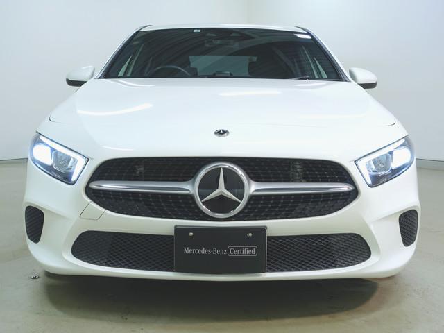 Aクラス A180 ナビゲーションパッケージ Bluetooth接続 ETC LEDヘッドライト TV アイドリングストップ クルーズコントロール コネクテッド機能 トランクスルー ナビ バックモニター フロアマット(2枚目)