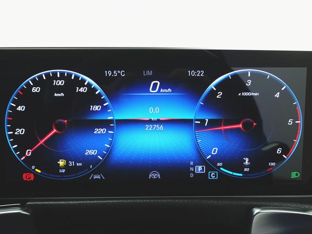 ＧＬＢ ＧＬＢ２００　ｄ　ナビゲーションパッケージ　３列シート　Ｂｌｕｅｔｏｏｔｈ接続　ＥＴＣ　ＬＥＤヘッドライト　ＴＶ　アイドリングストップ　クルーズコントロール　コネクテッド機能　サイドカメラ　サンルーフ・ガラスルーフ（14枚目）