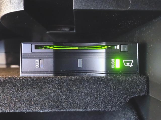 GLC GLC200 Bluetooth接続 CD DVD再生 ETC LEDヘッドライト TV アイドリングストップ クルーズコントロール コネクテッド機能 サイドカメラ シートヒーター トランクスルー ナビ(10枚目)