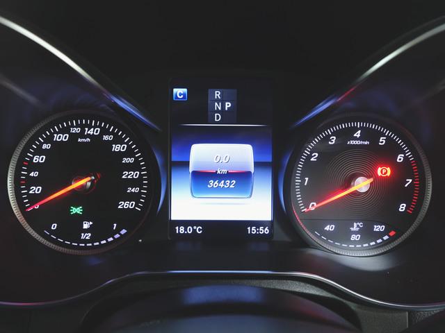 GLC GLC200 Bluetooth接続 CD DVD再生 ETC LEDヘッドライト TV アイドリングストップ クルーズコントロール コネクテッド機能 サイドカメラ シートヒーター トランクスルー ナビ(14枚目)