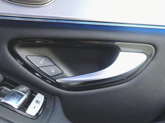 GLC GLC200 Bluetooth接続 CD DVD再生 ETC LEDヘッドライト TV アイドリングストップ クルーズコントロール コネクテッド機能 サイドカメラ シートヒーター トランクスルー ナビ(22枚目)