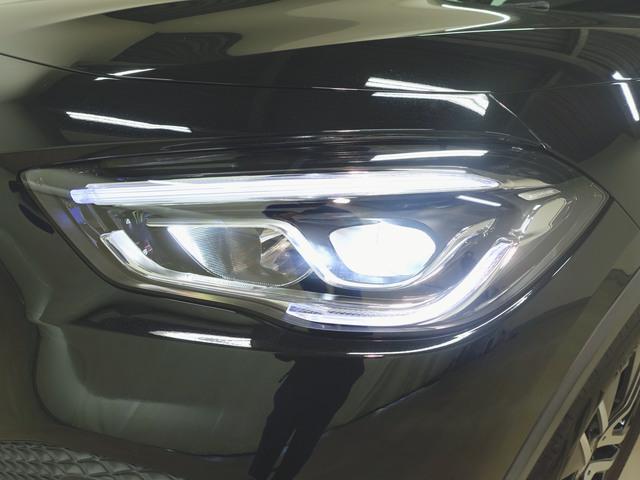 ＧＬＡクラス ＧＬＡ１８０　Ｂｌｕｅｔｏｏｔｈ接続　ＥＴＣ　ＬＥＤヘッドライト　ＴＶ　アイドリングストップ　クルーズコントロール　コネクテッド機能　サイドカメラ　シートヒーター　トランクスルー　ナビ　バックモニター　フロアマット（3枚目）