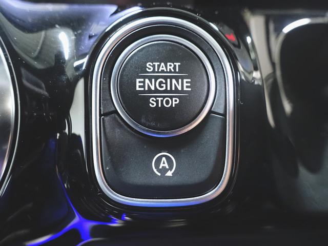 ＧＬＡクラス ＧＬＡ１８０　Ｂｌｕｅｔｏｏｔｈ接続　ＥＴＣ　ＬＥＤヘッドライト　ＴＶ　アイドリングストップ　クルーズコントロール　コネクテッド機能　サイドカメラ　シートヒーター　トランクスルー　ナビ　バックモニター　フロアマット（15枚目）