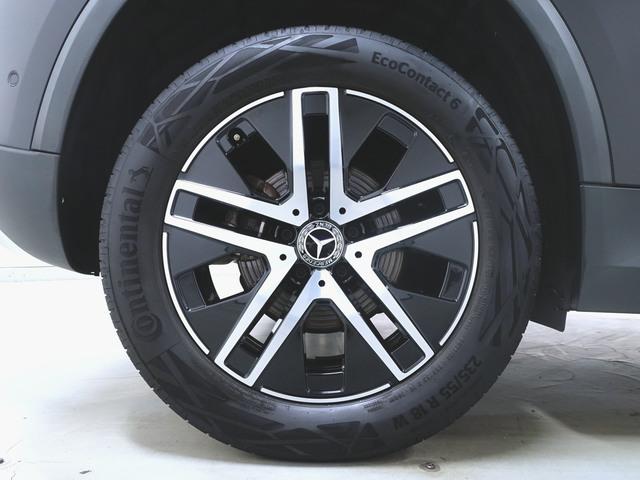 ＧＬＡクラス ＧＬＡ１８０　Ｂｌｕｅｔｏｏｔｈ接続　ＥＴＣ　ＬＥＤヘッドライト　ＴＶ　アイドリングストップ　クルーズコントロール　コネクテッド機能　サイドカメラ　シートヒーター　トランクスルー　ナビ　バックモニター　フロアマット（36枚目）