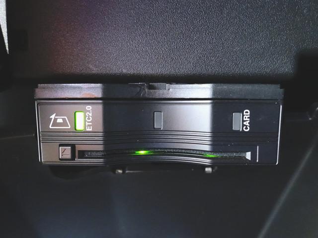 ＧＬＡクラス ＧＬＡ１８０　ＡＭＧラインパッケージ　ＡＭＧライン　Ｂｌｕｅｔｏｏｔｈ接続　ＥＴＣ　ＬＥＤヘッドライト　ＴＶ　アイドリングストップ　クルーズコントロール　コネクテッド機能　サイドカメラ　シートヒーター（10枚目）