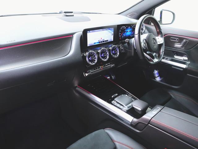 ＧＬＡクラス ＧＬＡ１８０　ＡＭＧラインパッケージ　ＡＭＧライン　Ｂｌｕｅｔｏｏｔｈ接続　ＥＴＣ　ＬＥＤヘッドライト　ＴＶ　アイドリングストップ　クルーズコントロール　コネクテッド機能　サイドカメラ　シートヒーター（11枚目）