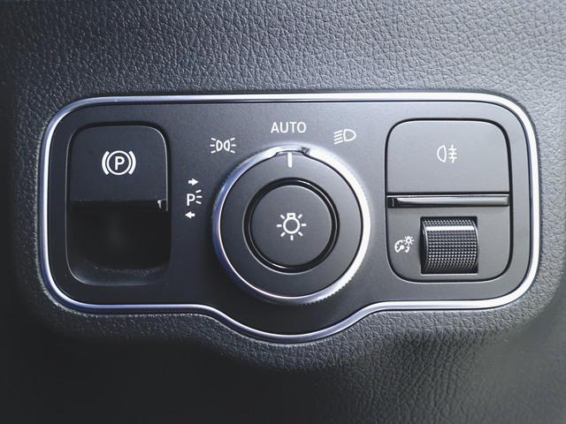 ＧＬＡクラス ＧＬＡ１８０　ＡＭＧラインパッケージ　ＡＭＧライン　Ｂｌｕｅｔｏｏｔｈ接続　ＥＴＣ　ＬＥＤヘッドライト　ＴＶ　アイドリングストップ　クルーズコントロール　コネクテッド機能　サイドカメラ　シートヒーター（20枚目）