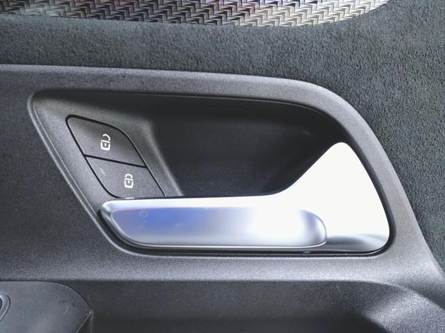 ＧＬＡクラス ＧＬＡ１８０　ＡＭＧラインパッケージ　ＡＭＧライン　Ｂｌｕｅｔｏｏｔｈ接続　ＥＴＣ　ＬＥＤヘッドライト　ＴＶ　アイドリングストップ　クルーズコントロール　コネクテッド機能　サイドカメラ　シートヒーター（22枚目）