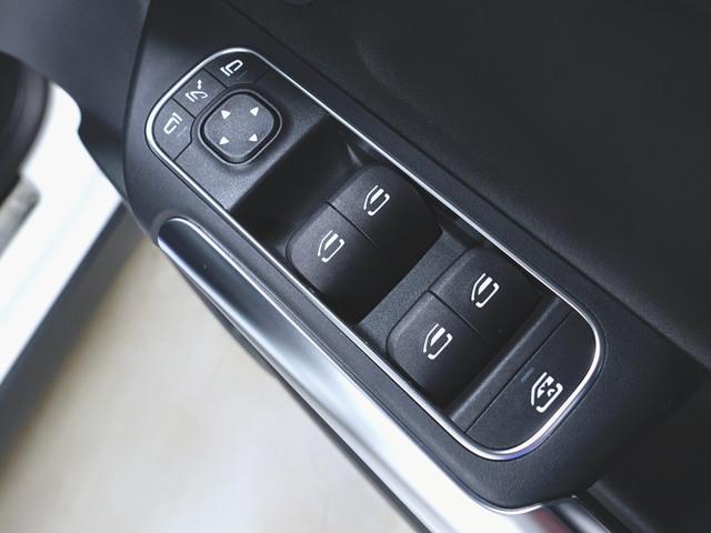 ＧＬＡクラス ＧＬＡ１８０　ＡＭＧラインパッケージ　ＡＭＧライン　Ｂｌｕｅｔｏｏｔｈ接続　ＥＴＣ　ＬＥＤヘッドライト　ＴＶ　アイドリングストップ　クルーズコントロール　コネクテッド機能　サイドカメラ　シートヒーター（23枚目）