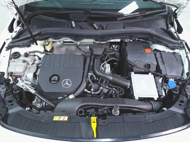 ＧＬＡクラス ＧＬＡ１８０　ＡＭＧラインパッケージ　ＡＭＧライン　Ｂｌｕｅｔｏｏｔｈ接続　ＥＴＣ　ＬＥＤヘッドライト　ＴＶ　アイドリングストップ　クルーズコントロール　コネクテッド機能　サイドカメラ　シートヒーター（38枚目）