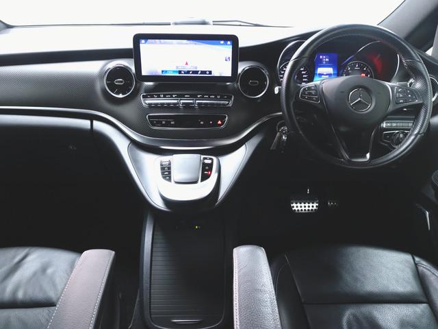 Vクラス V220 d アバンギャルド ロング AMGライン 3列シート Bluetooth接続 ETC LEDヘッドライト TV アイドリングストップ ウオークスルー クルーズコントロール サイドカメラ サンルーフ・ガラスルーフ シートヒーター スライドドア(12枚目)