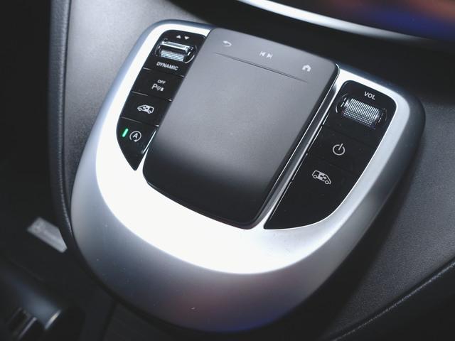 Vクラス V220 d アバンギャルド ロング AMGライン 3列シート Bluetooth接続 ETC LEDヘッドライト TV アイドリングストップ ウオークスルー クルーズコントロール サイドカメラ サンルーフ・ガラスルーフ シートヒーター スライドドア(18枚目)