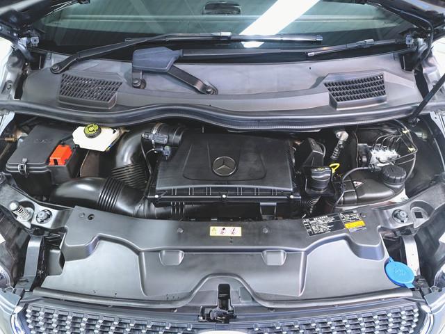 Vクラス V220 d アバンギャルド ロング AMGライン 3列シート Bluetooth接続 ETC LEDヘッドライト TV アイドリングストップ ウオークスルー クルーズコントロール サイドカメラ サンルーフ・ガラスルーフ シートヒーター スライドドア(33枚目)