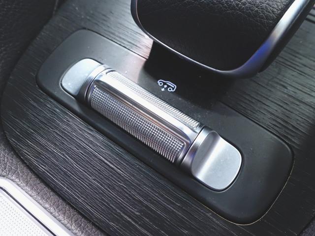 GLS GLS400 d 4マチック AMGライン ラグジュアリーパッケージ 3列シート Bluetooth接続 ETC LEDヘッドライト TV アイドリングストップ クルーズコントロール コネクテッド機能 サイドカメラ サンルーフ・ガラスルーフ(20枚目)