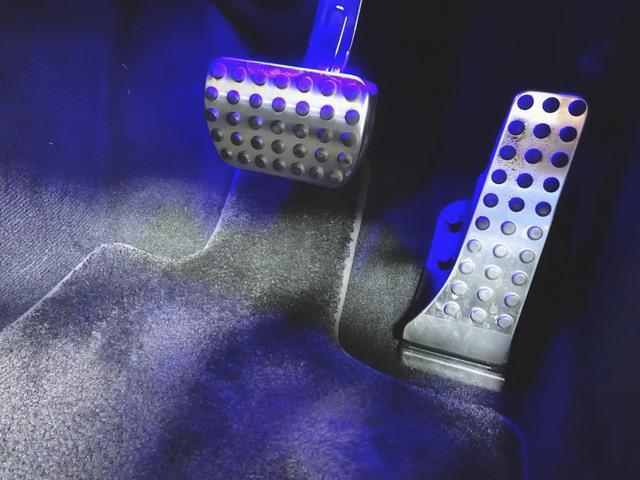 Ｃクラス Ｃ２００　アバンギャルド　ＡＭＧラインパッケージ　ベーシック　パッケージ（9枚目）