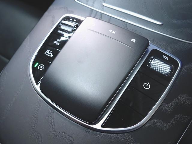 Ｅクラス Ｅ２２０　ｄ　スポーツ　ＡＭＧラインインテリアパッケージ　エクスクルーシブパッケージ　Ｂｌｕｅｔｏｏｔｈ接続　ＥＴＣ　ＬＥＤヘッドライト　ＴＶ　アイドリングストップ　クルーズコントロール　コネクテッド機能　サイドカメラ（19枚目）