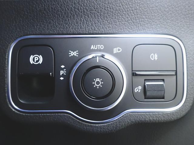 GLAクラス GLA200 d 4マチック AMGライン ナビゲーションパッケージ アドバンスドパッケージ Bluetooth接続 ETC LEDヘッドライト TV アイドリングストップ クルーズコントロール コネクテッド機能 サイドカメラ シートヒーター(20枚目)