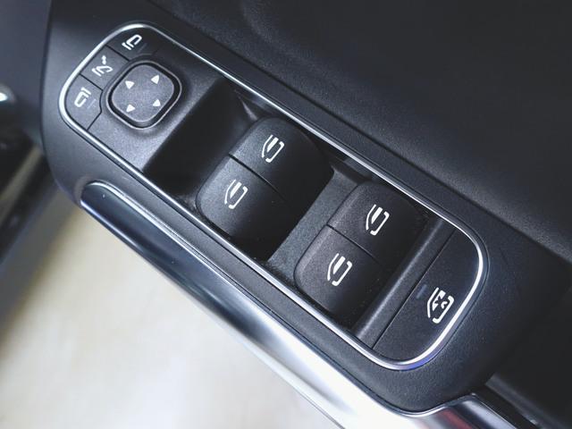 GLAクラス GLA200 d 4マチック AMGライン ナビゲーションパッケージ アドバンスドパッケージ Bluetooth接続 ETC LEDヘッドライト TV アイドリングストップ クルーズコントロール コネクテッド機能 サイドカメラ シートヒーター(23枚目)