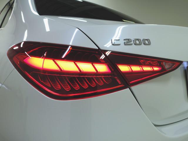 Ｃクラス Ｃ２００　アバンギャルド　リアアクスルステアリング　ＡＭＧライン　ベーシックパッケージ　レザーエクスクルーシブパッケージ　Ｂｌｕｅｔｏｏｔｈ接続　ＥＴＣ　ＬＥＤヘッドライト　ＴＶ　アイドリングストップ　クルーズコントロール　コネクテッド機能（5枚目）