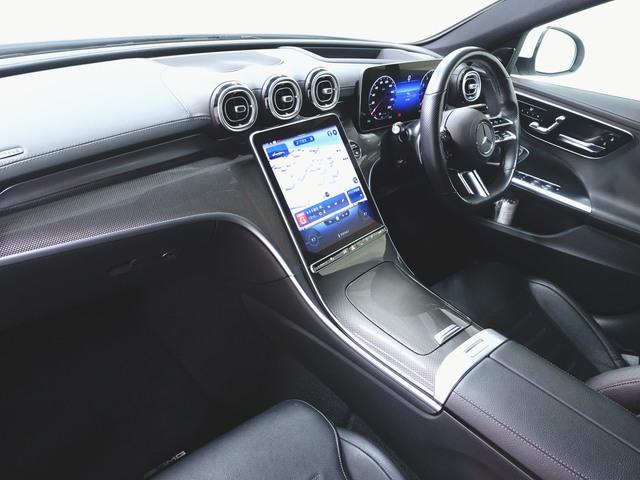 Ｃクラス Ｃ２００　アバンギャルド　リアアクスルステアリング　ＡＭＧライン　ベーシックパッケージ　レザーエクスクルーシブパッケージ　Ｂｌｕｅｔｏｏｔｈ接続　ＥＴＣ　ＬＥＤヘッドライト　ＴＶ　アイドリングストップ　クルーズコントロール　コネクテッド機能（11枚目）