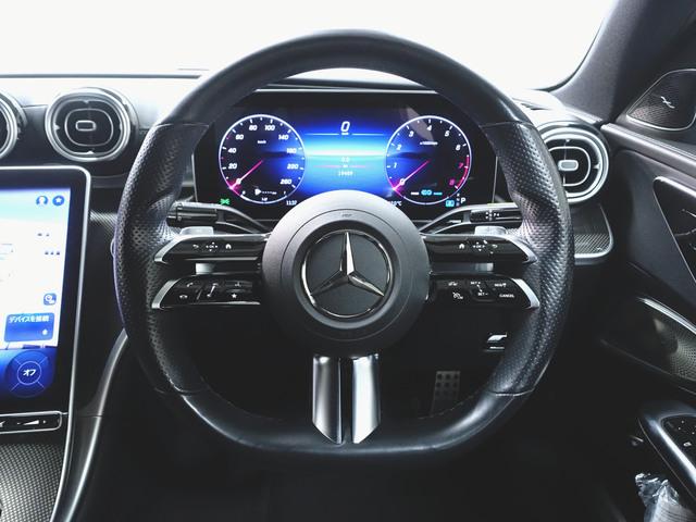 Ｃクラス Ｃ２００　アバンギャルド　リアアクスルステアリング　ＡＭＧライン　ベーシックパッケージ　レザーエクスクルーシブパッケージ　Ｂｌｕｅｔｏｏｔｈ接続　ＥＴＣ　ＬＥＤヘッドライト　ＴＶ　アイドリングストップ　クルーズコントロール　コネクテッド機能（13枚目）