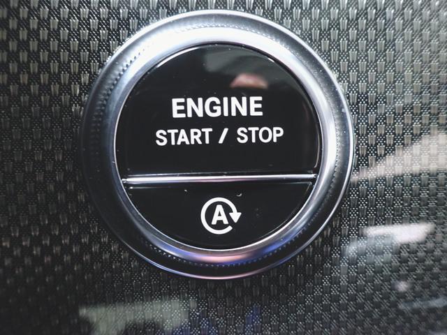 Ｃクラス Ｃ２００　アバンギャルド　リアアクスルステアリング　ＡＭＧライン　ベーシックパッケージ　レザーエクスクルーシブパッケージ　Ｂｌｕｅｔｏｏｔｈ接続　ＥＴＣ　ＬＥＤヘッドライト　ＴＶ　アイドリングストップ　クルーズコントロール　コネクテッド機能（15枚目）