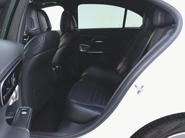 Ｃクラス Ｃ２００　アバンギャルド　リアアクスルステアリング　ＡＭＧライン　ベーシックパッケージ　レザーエクスクルーシブパッケージ　Ｂｌｕｅｔｏｏｔｈ接続　ＥＴＣ　ＬＥＤヘッドライト　ＴＶ　アイドリングストップ　クルーズコントロール　コネクテッド機能（26枚目）