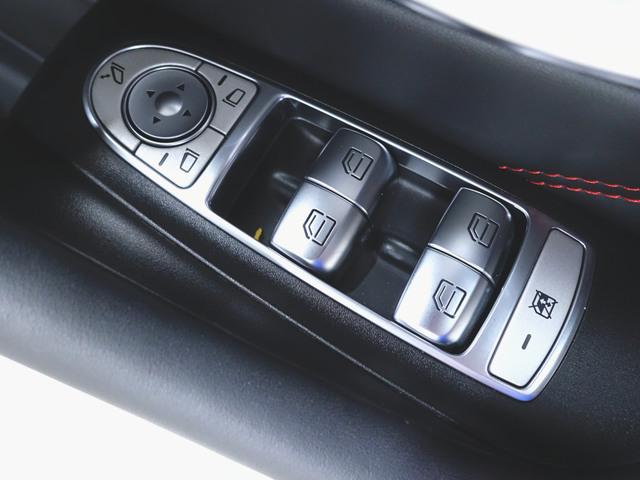 Ｅクラス Ｅ５３　４マチックプラス　エクスクルーシブパッケージ　Ｂｌｕｅｔｏｏｔｈ接続　ＥＴＣ　ＬＥＤヘッドライト　ＴＶ　アイドリングストップ　クルーズコントロール　コネクテッド機能　サイドカメラ　サンルーフ・ガラスルーフ（24枚目）